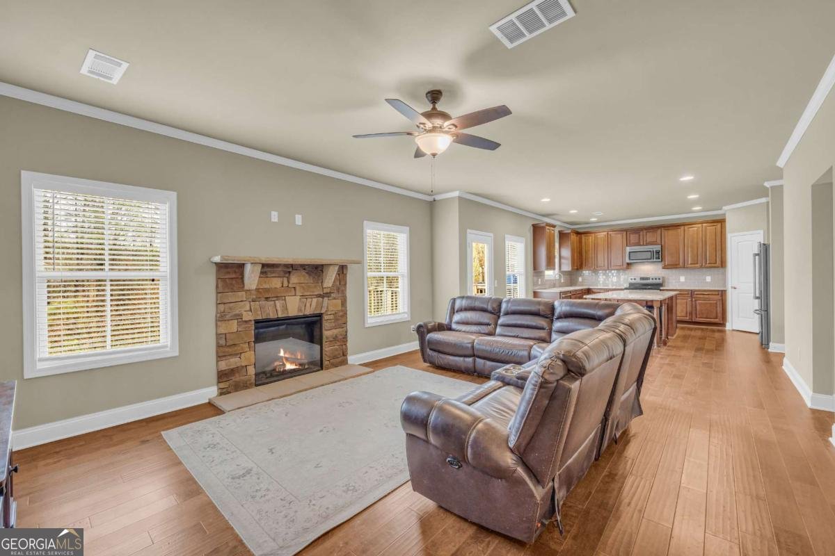 4528 White Horse Drive Braselton - 12