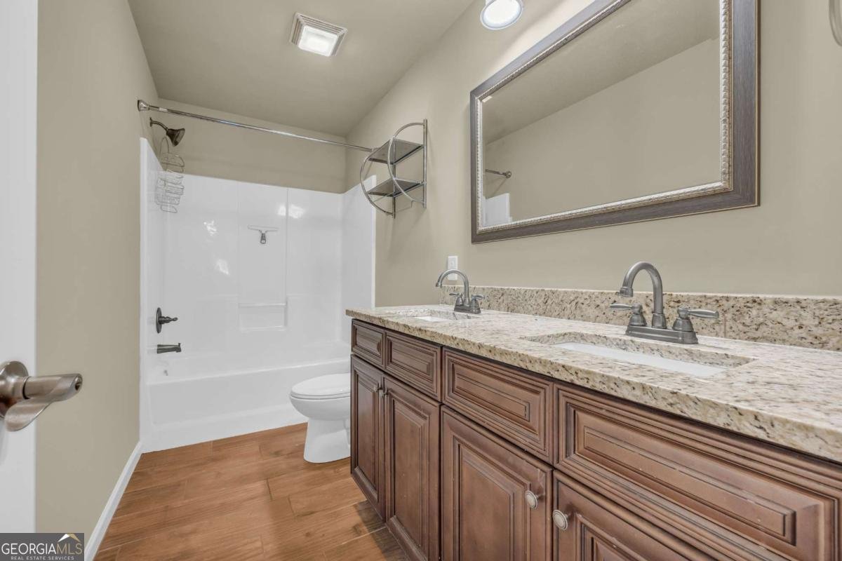 4528 White Horse Drive Braselton - 35