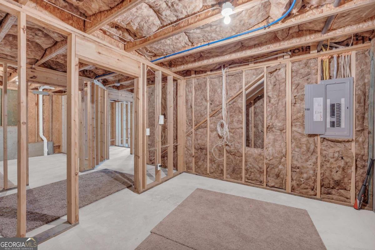 4528 White Horse Drive Braselton - 43