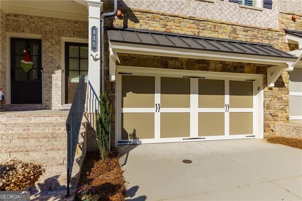 815 Paden Street Woodstock - 2