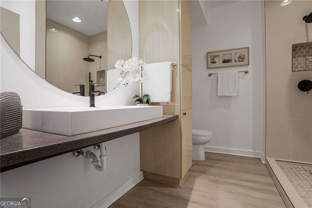 805 Peachtree Street Atlanta - 17