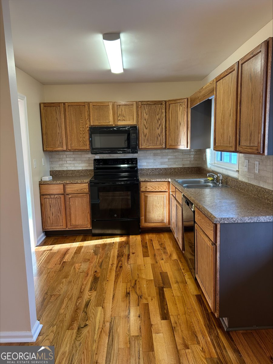 841 Woods Court Lawrenceville - Photo 13