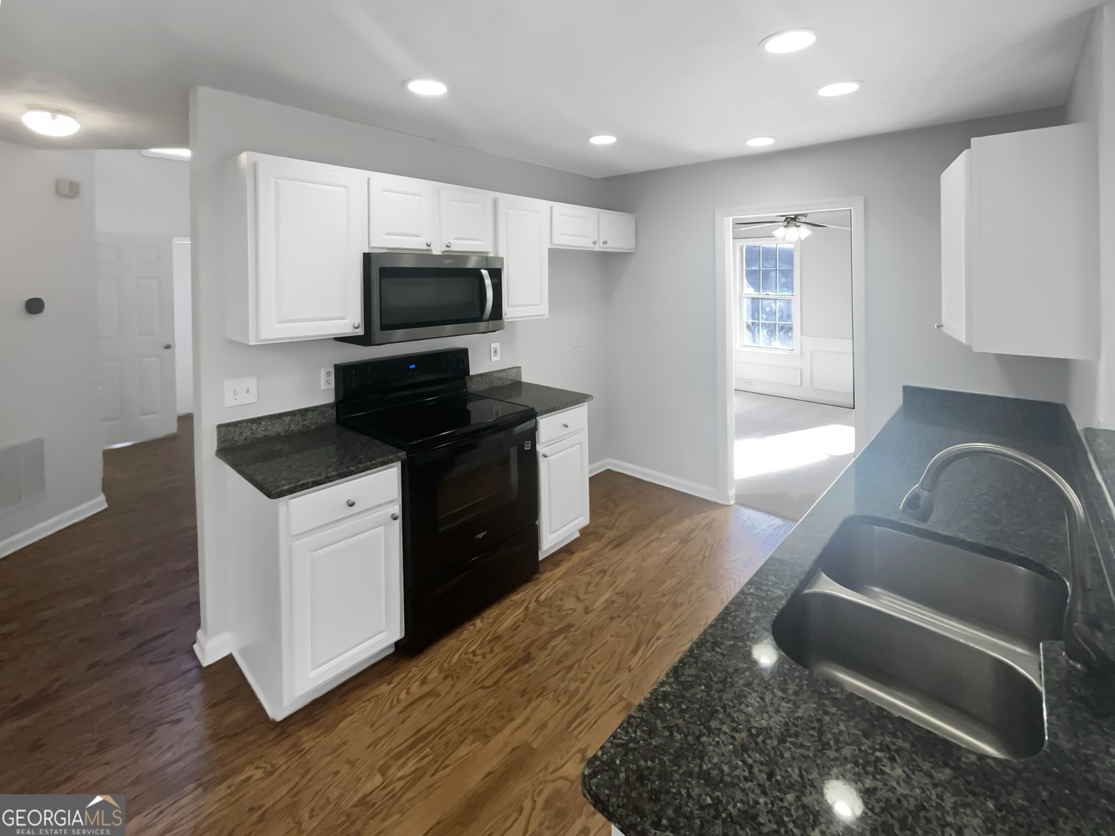 3823 Mast Court Kennesaw - 12