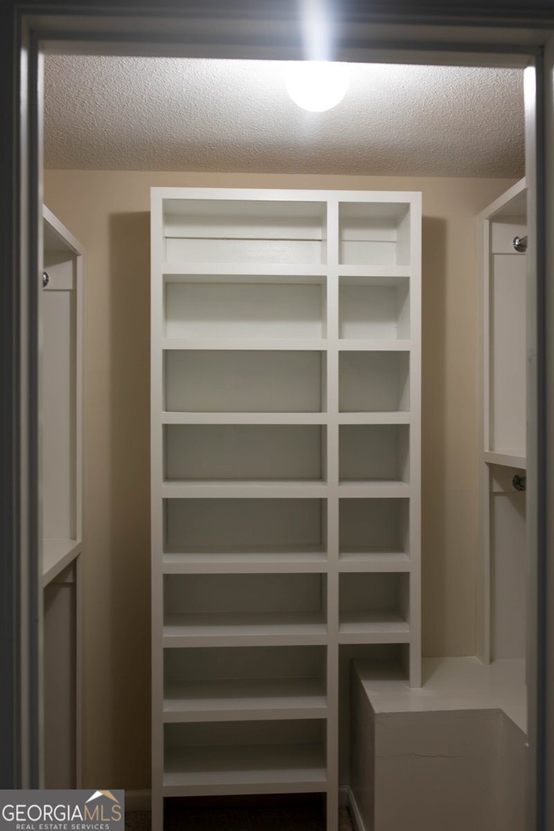 100 Lake Forest Drive Peachtree City - Photo 7