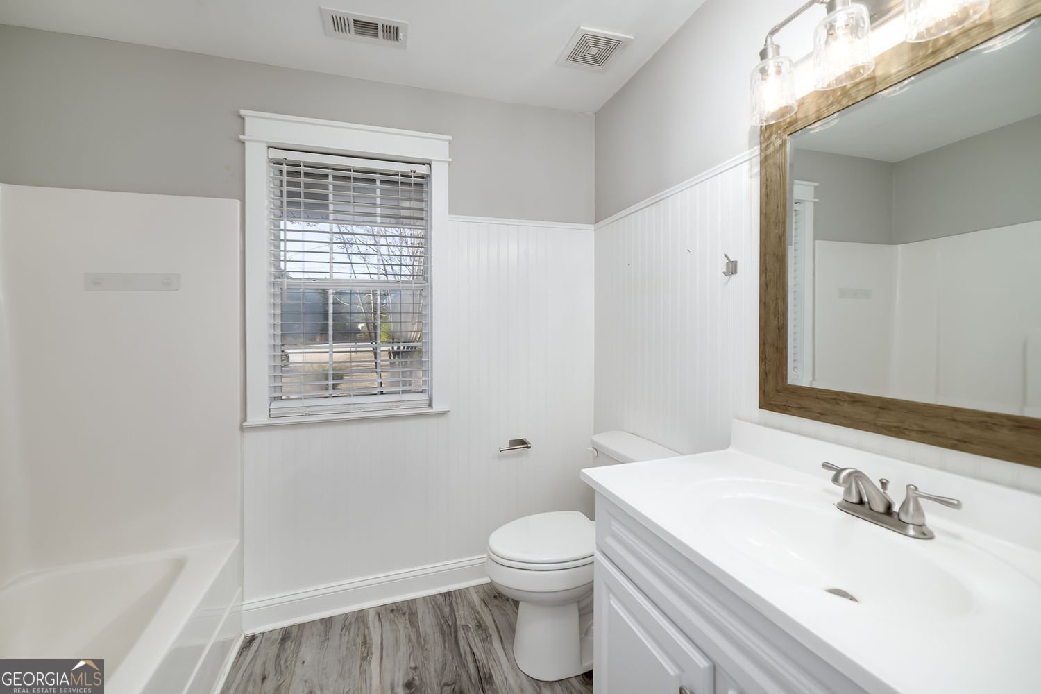 524 Leguin Mill Road Locust Grove - 42