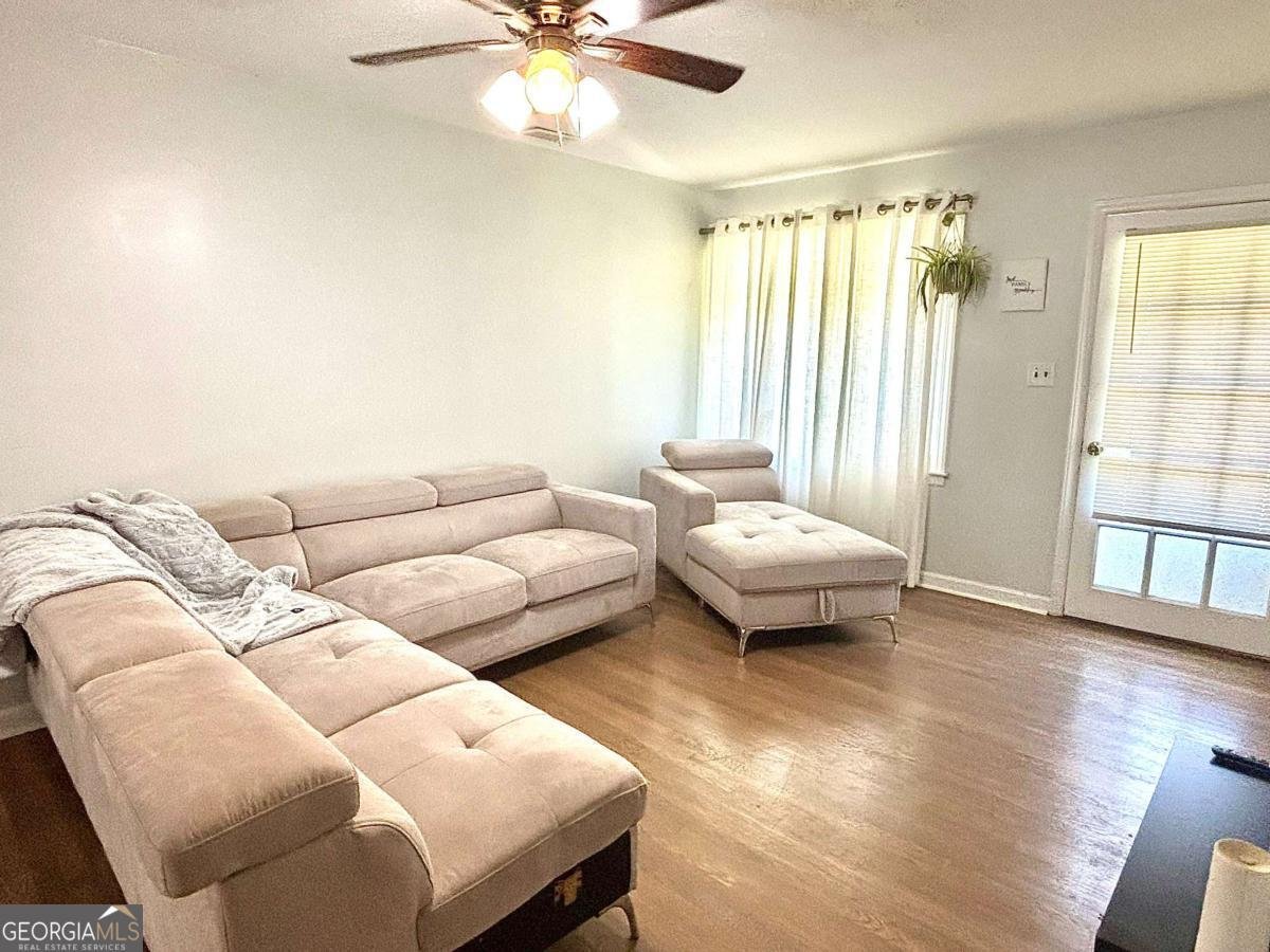 4030 Stonewall Tell Road Atlanta - 4