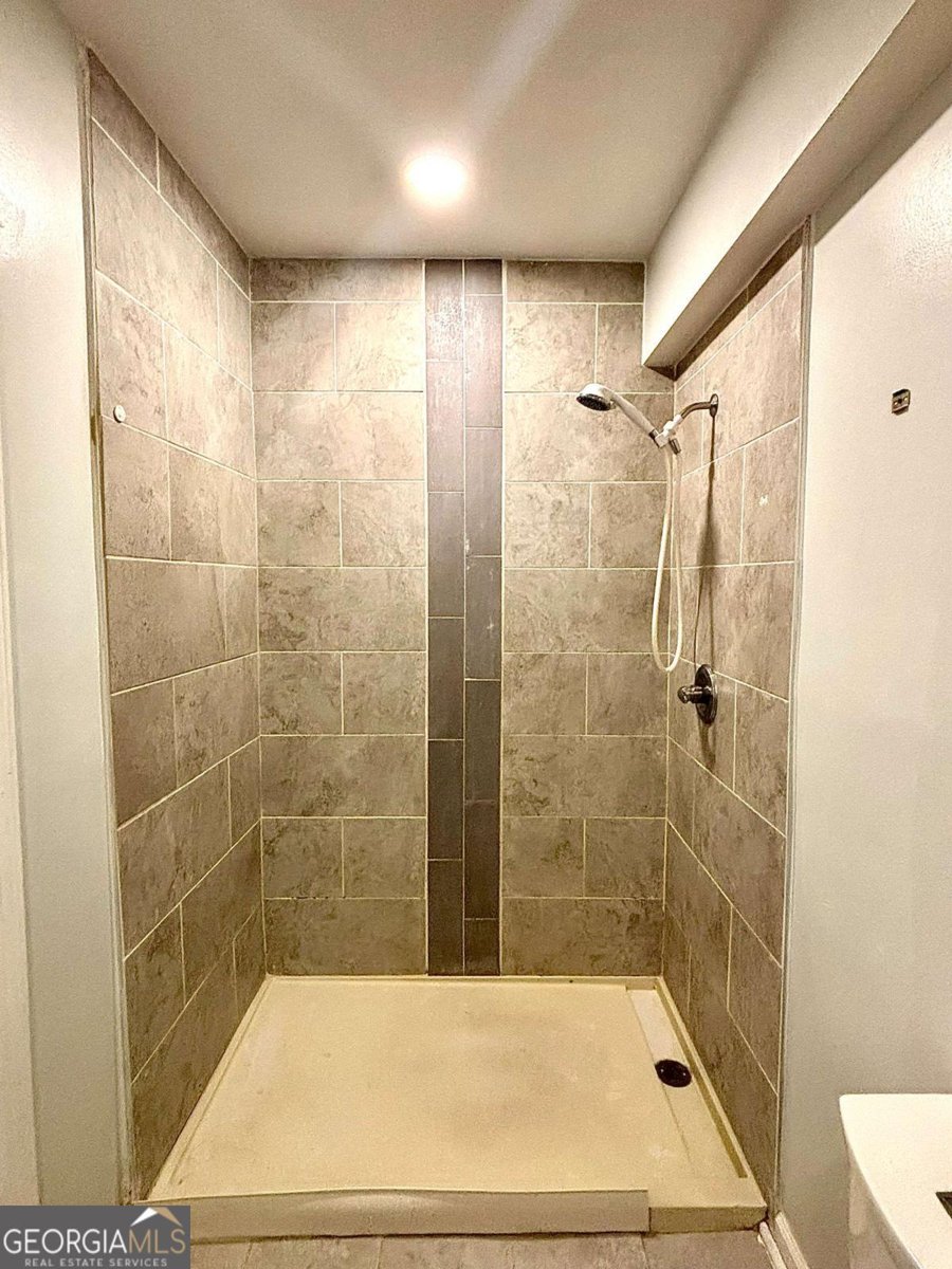 4030 Stonewall Tell Road Atlanta - 9