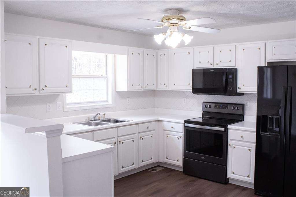 1420 Millhaven Drive Dacula - 13