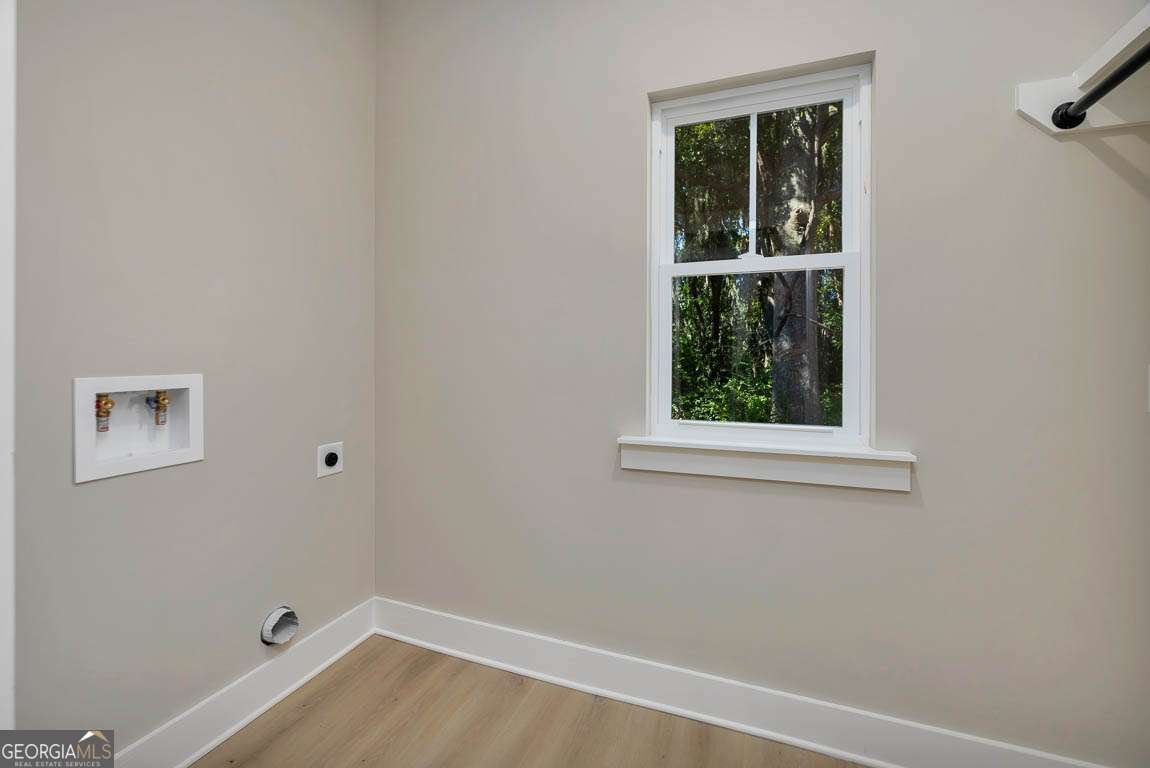 505 Madison Street Darien - 8