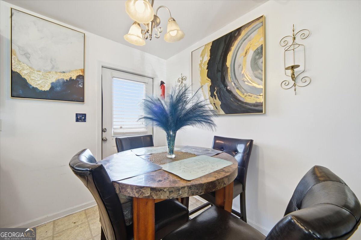 6283 Susan Lane Doraville - Photo 13