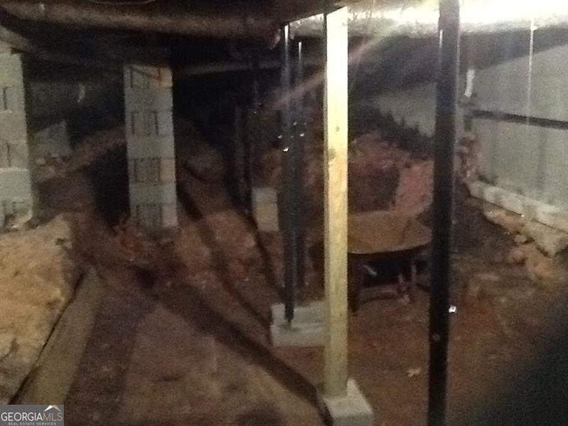 3939 Hillside Lane Douglasville - 34