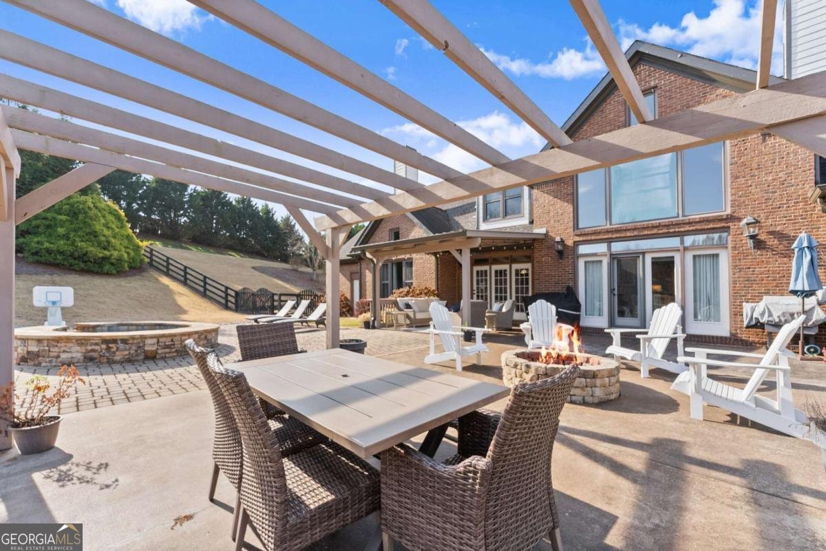 6078 Green Tree Lane Gainesville - 28