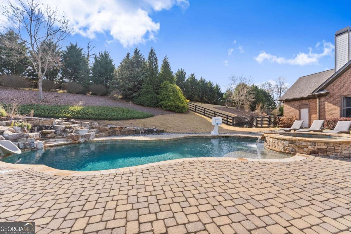 6078 Green Tree Lane Gainesville - 29