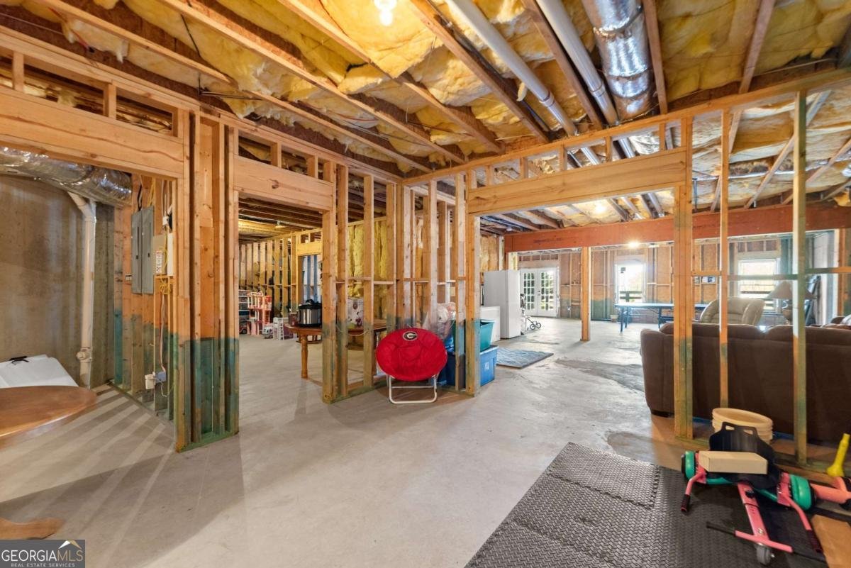 6078 Green Tree Lane Gainesville - 45