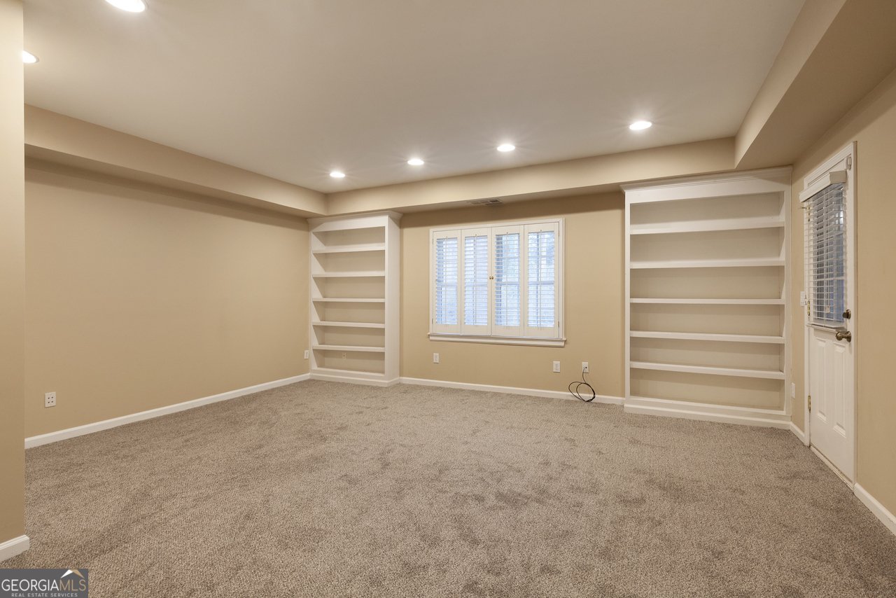 7788 GEORGETOWN CHASE Roswell - Photo 32