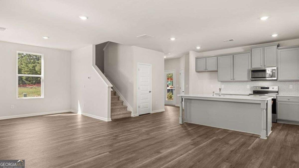 924 Stow Lane Monroe - 11