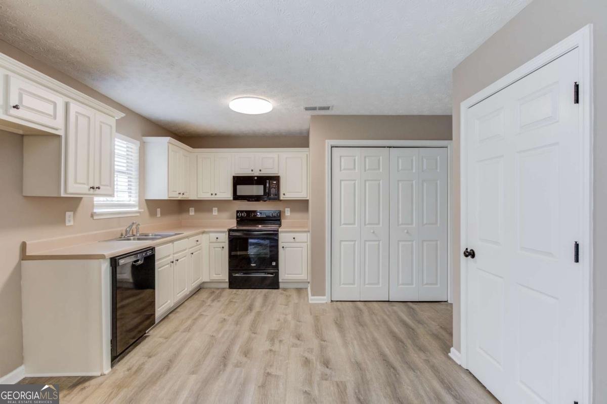 614 Anns Way Winder - 15