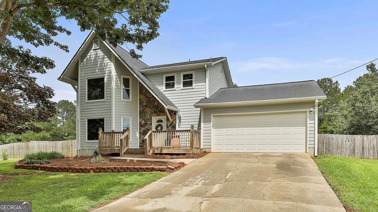 125 Drennan Drive Fayetteville - main photo