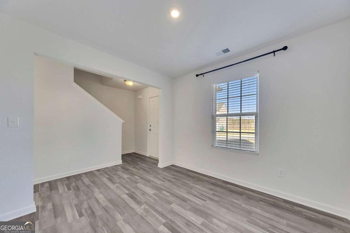 65 Oxford Lane Kingston - 4