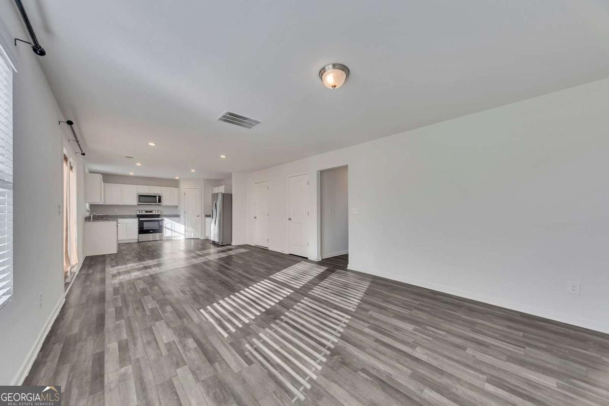 65 Oxford Lane Kingston - 9