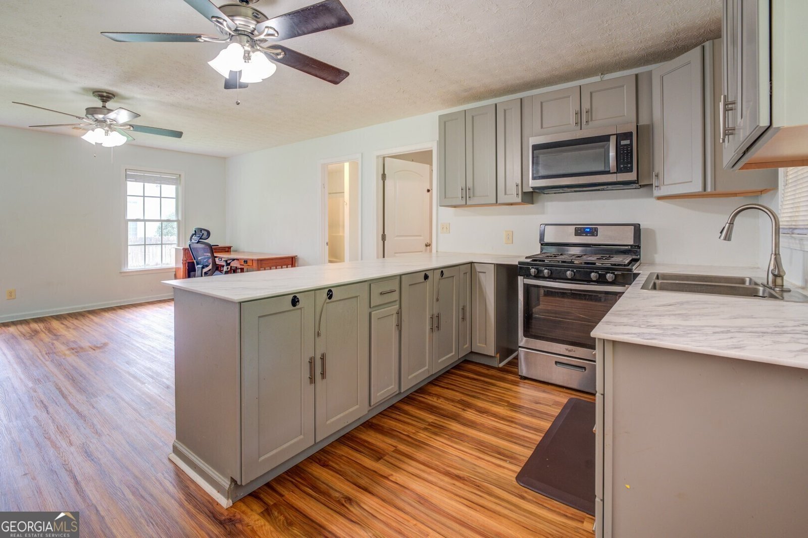 506 West Street Greensboro - 19