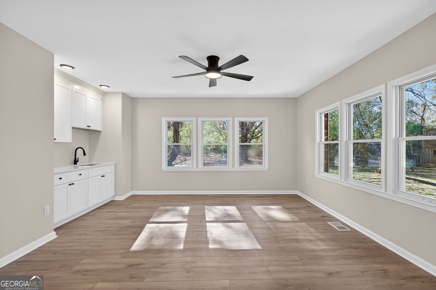 18 Dyer Circle Carrollton - 10