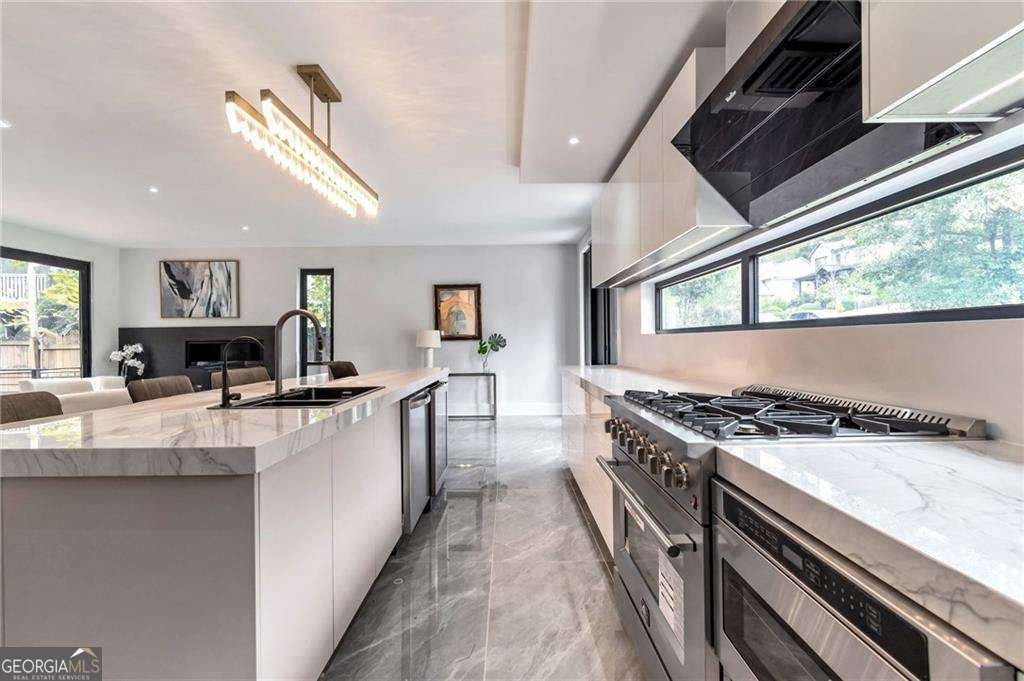 1653 Wayland Circle Brookhaven - 13