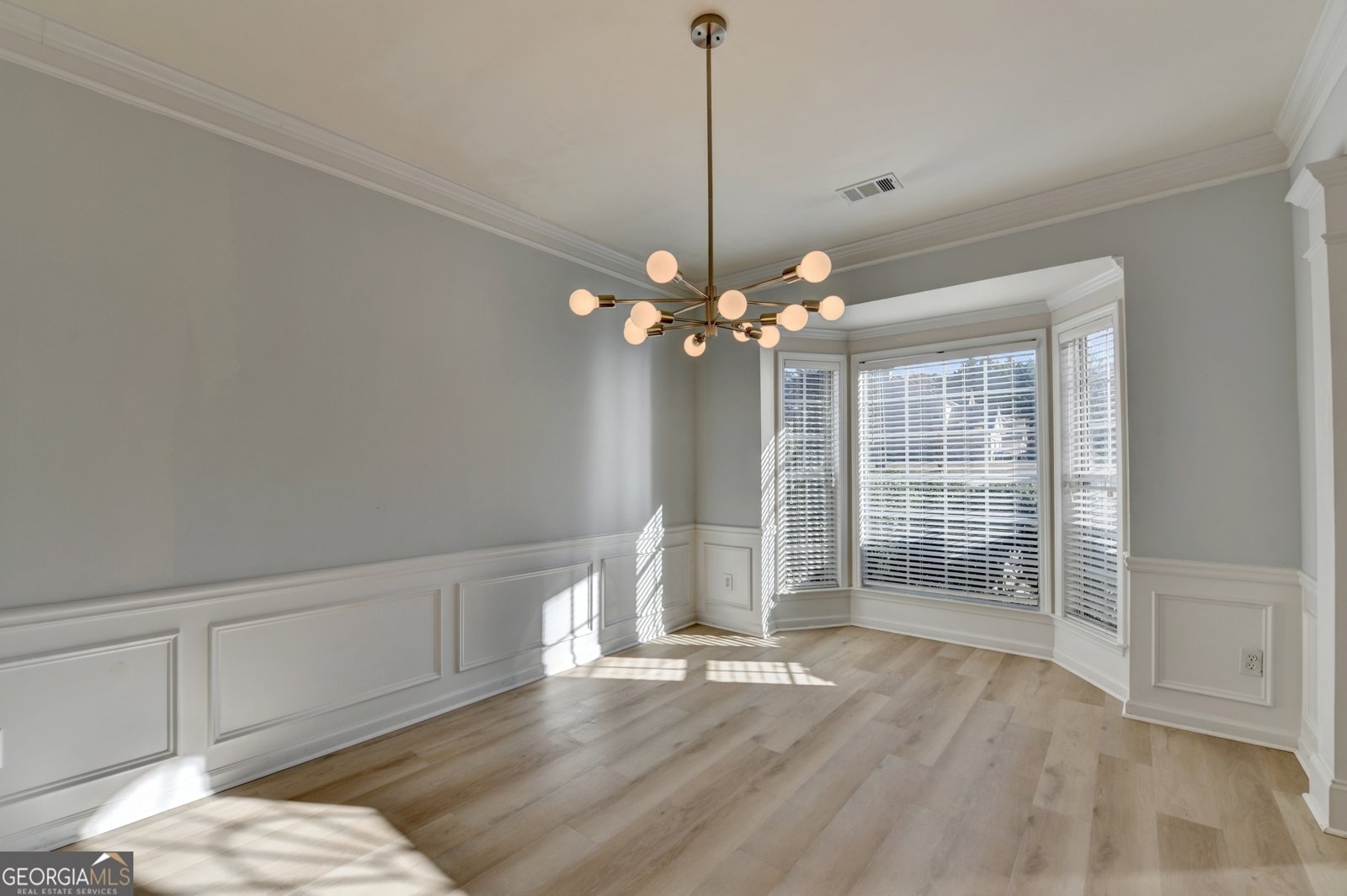 5096 Akard Court Suwanee - Photo 8