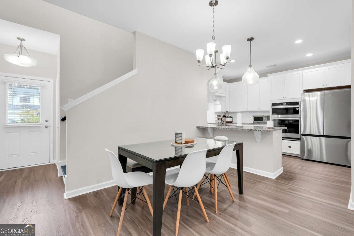 98 Small Pine Lane Richmond Hill - 8