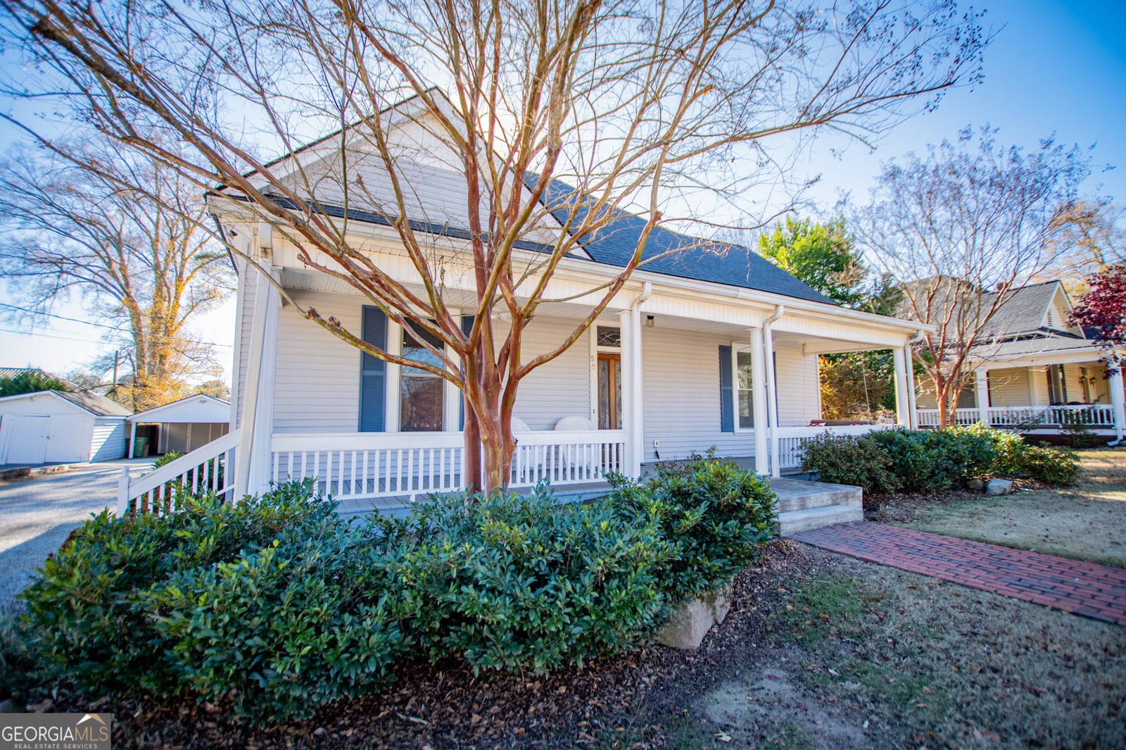 501 Cedar Street Carrollton - main photo