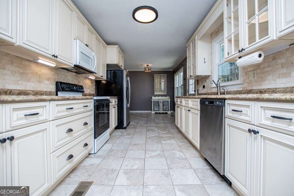 110 Bartlett Circle Bowdon - 36