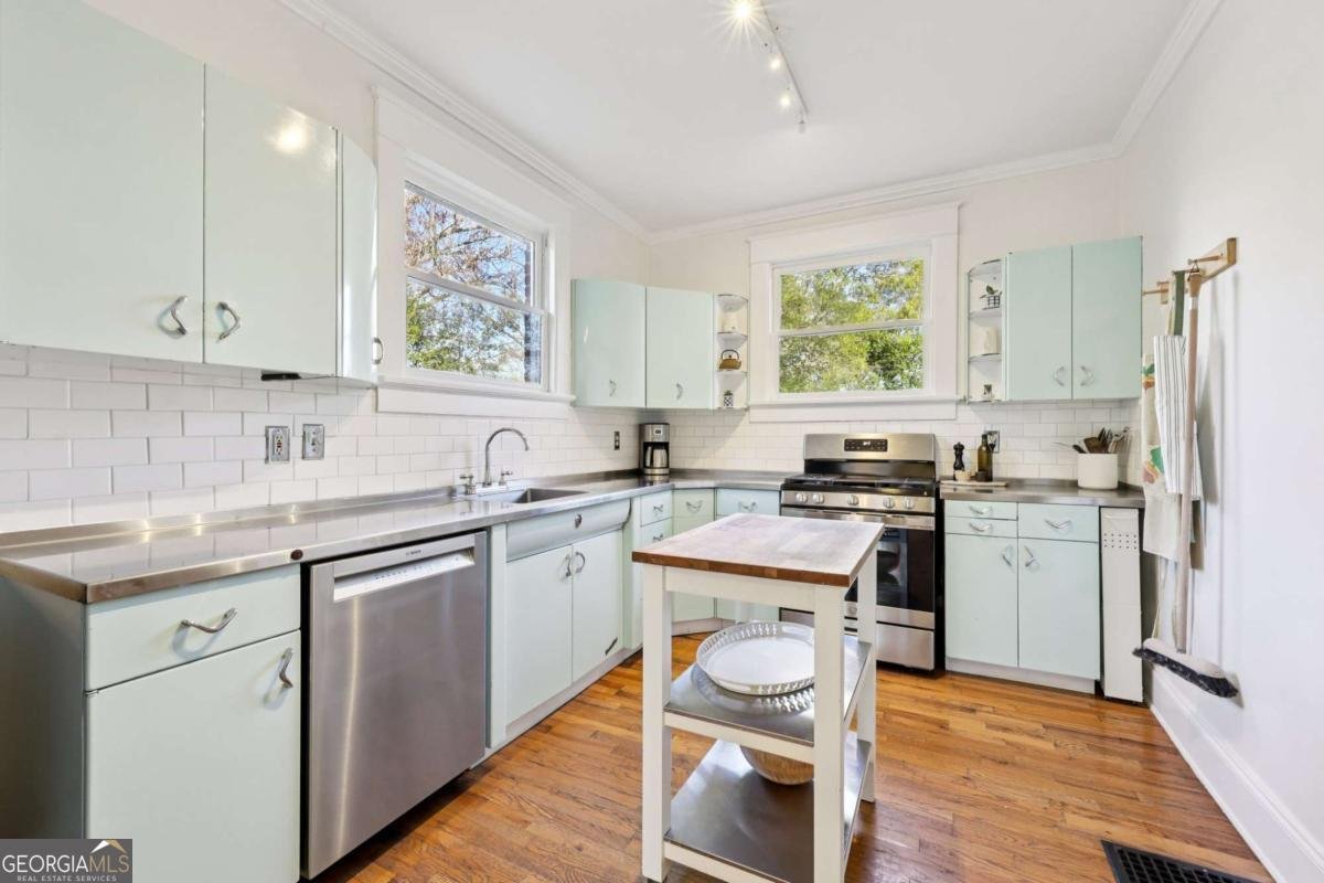 1470 Hartford Avenue Atlanta - 12