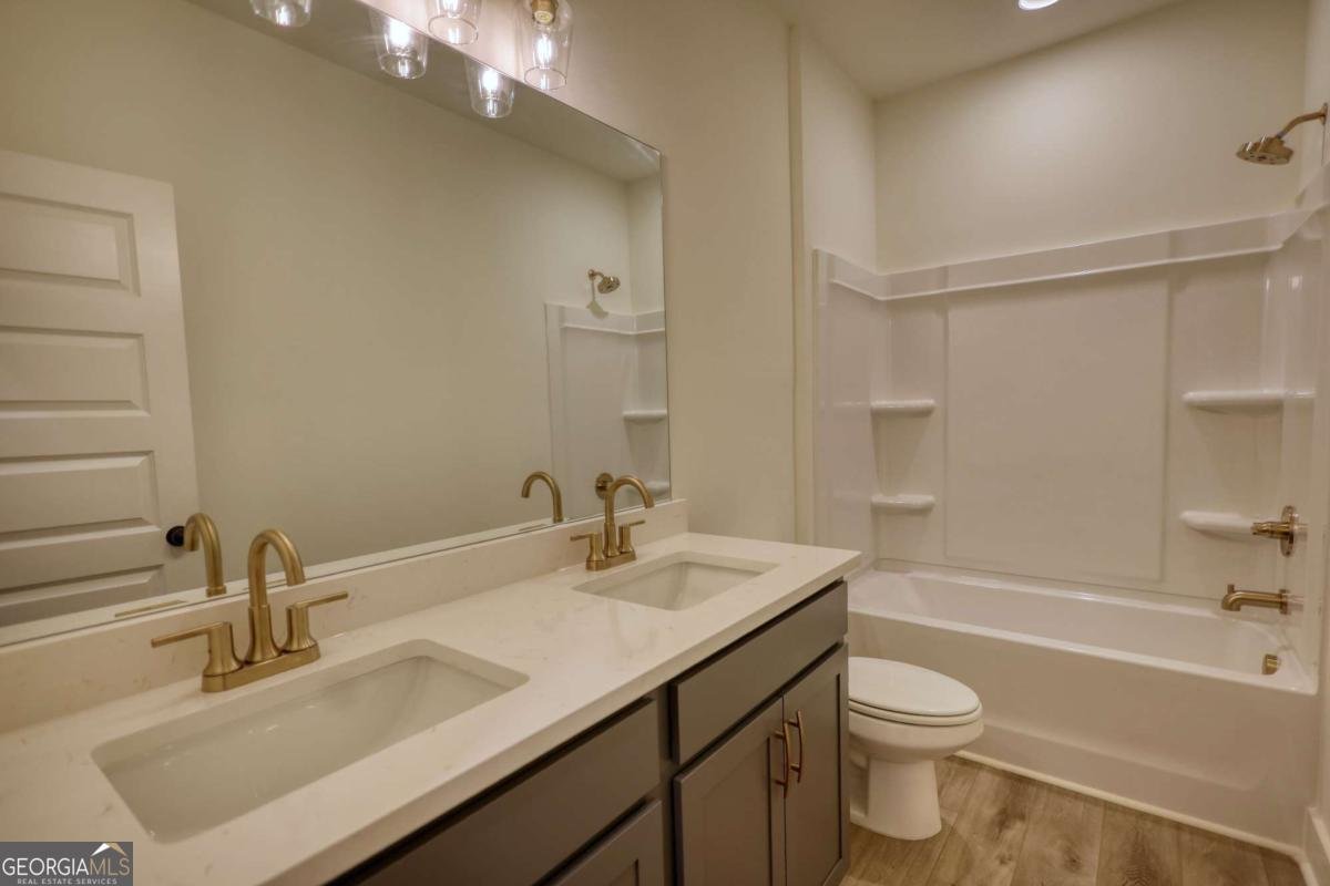 460 Ridge Point Drive Monticello - 52