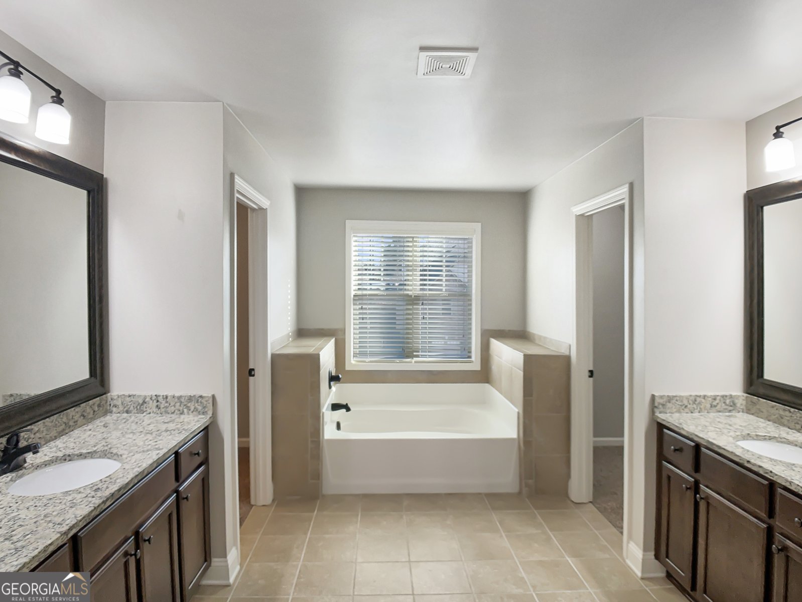 990 Mulberry Bay Drive Dacula - 14