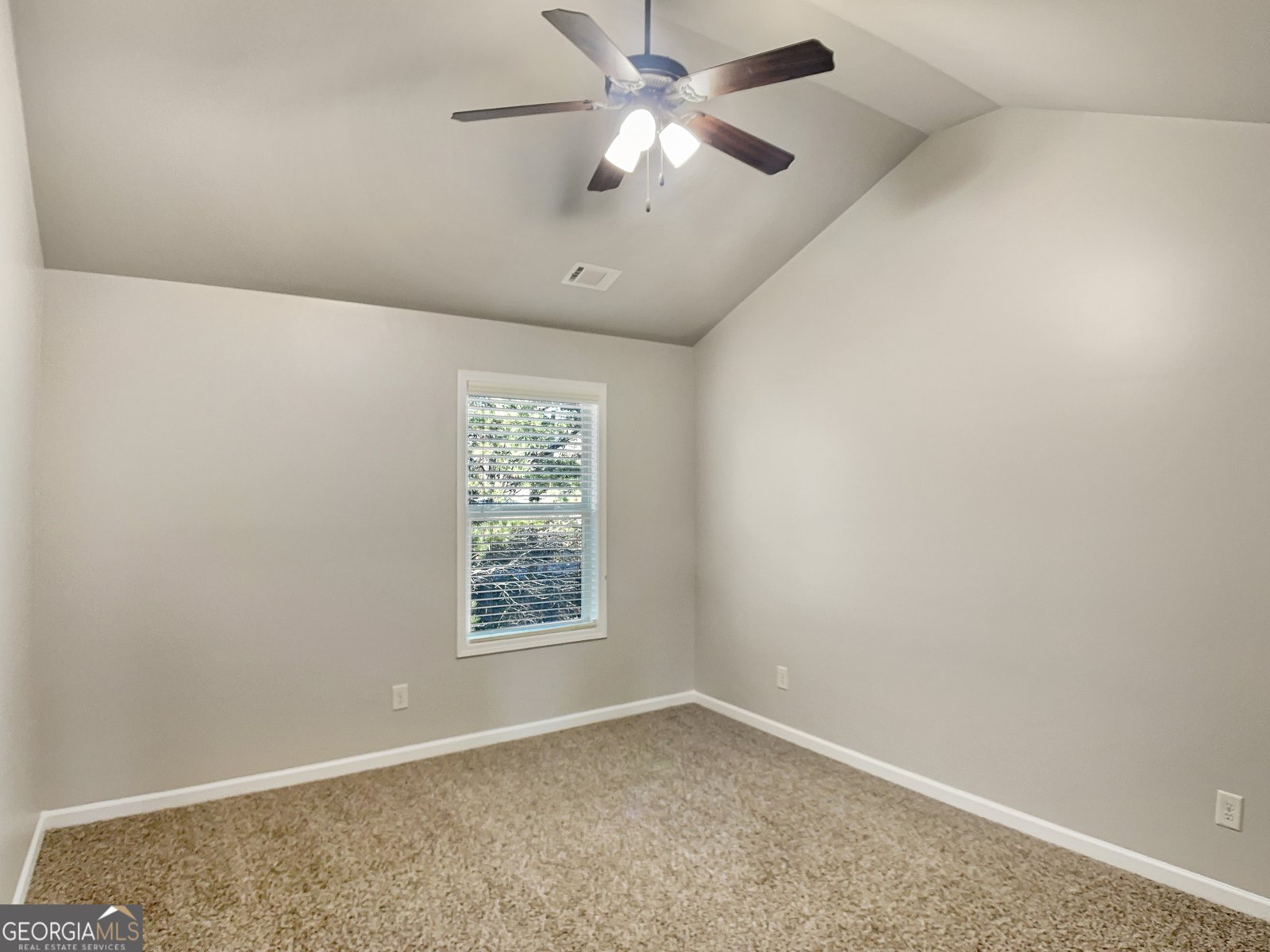 990 Mulberry Bay Drive Dacula - 17