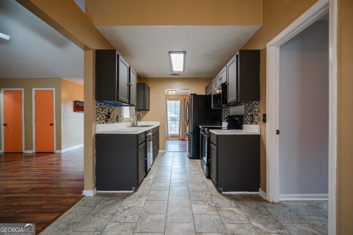 100 Cutoff Way Richmond Hill - 8