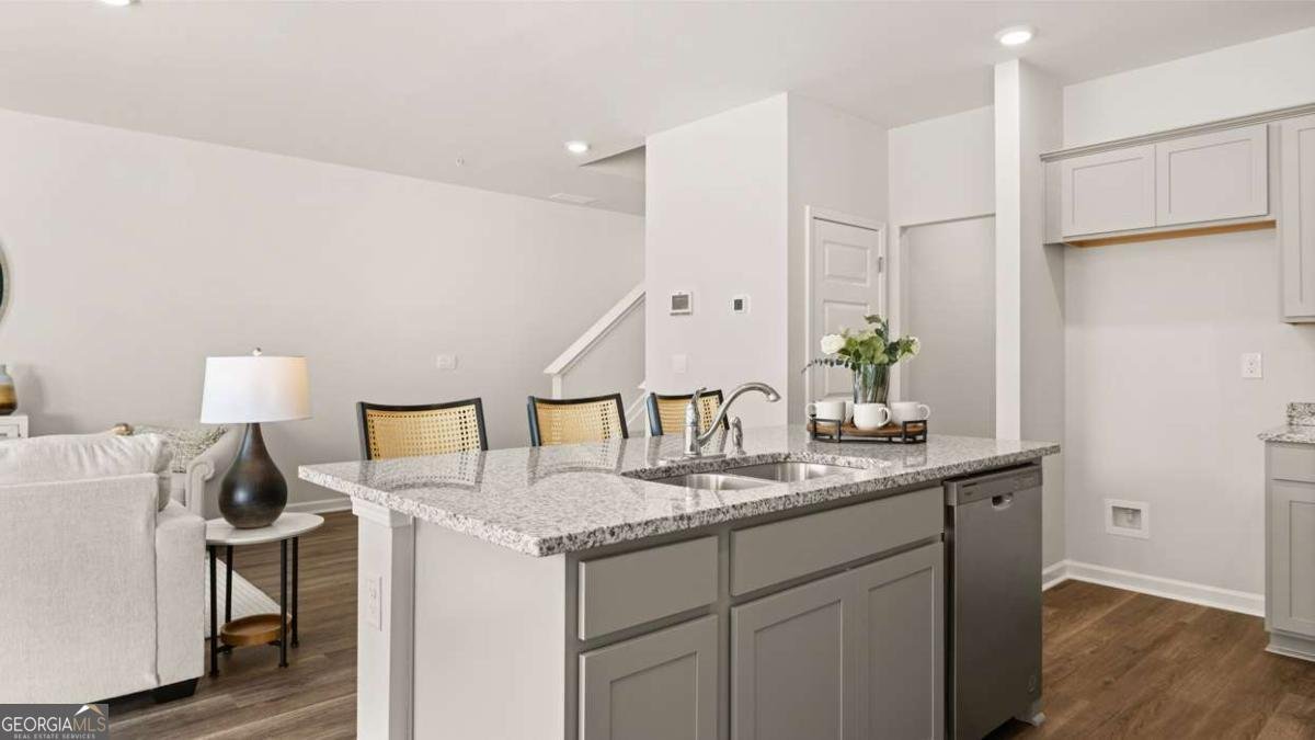 289 Sound Circle Stockbridge - 22