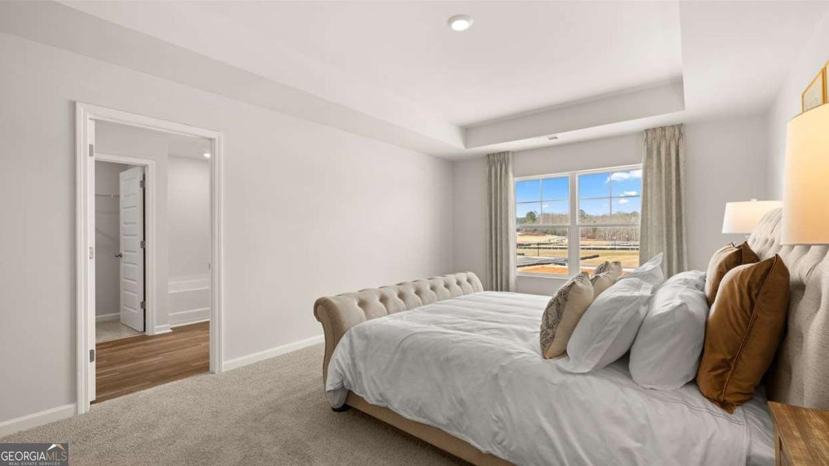 289 Sound Circle Stockbridge - 40