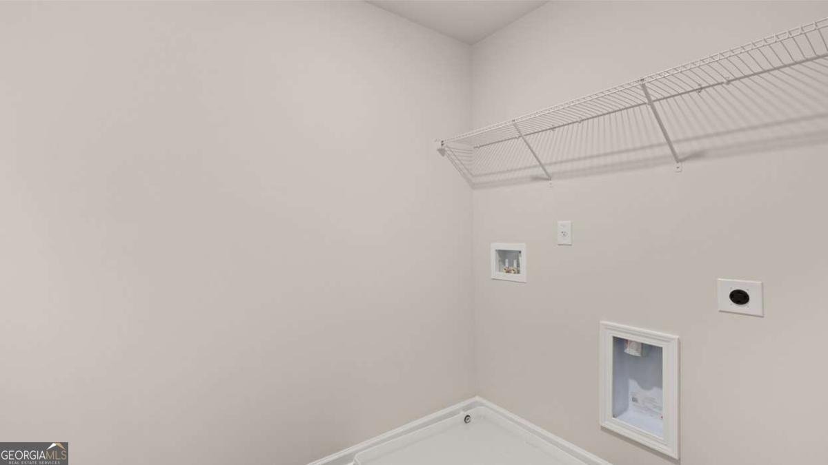 281 Sound Circle Stockbridge - 57