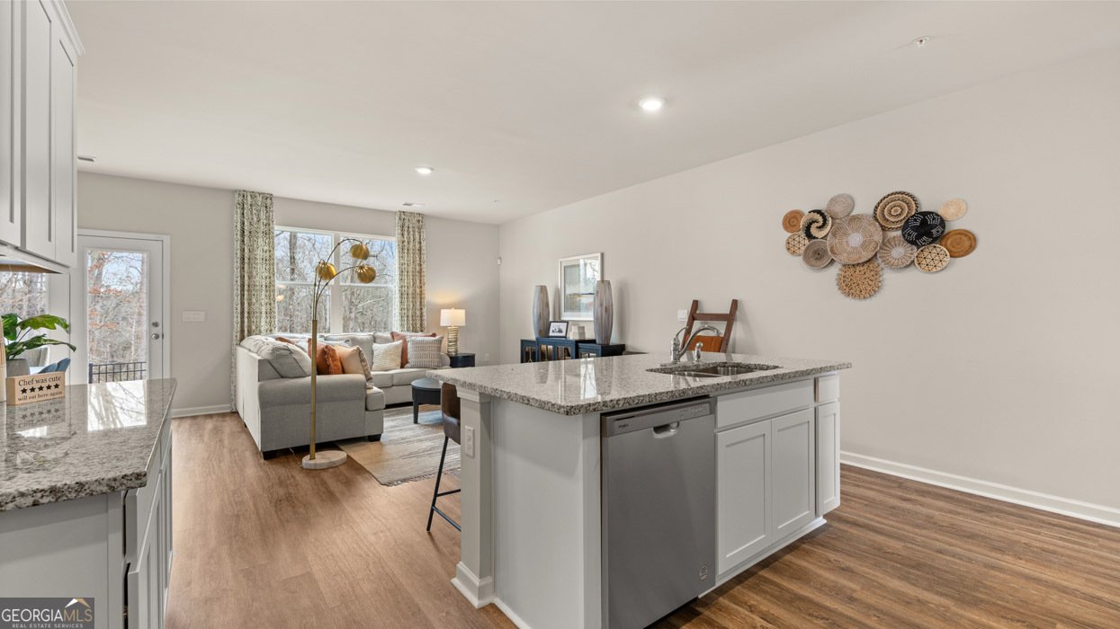 241 Sound Circle Stockbridge - 24