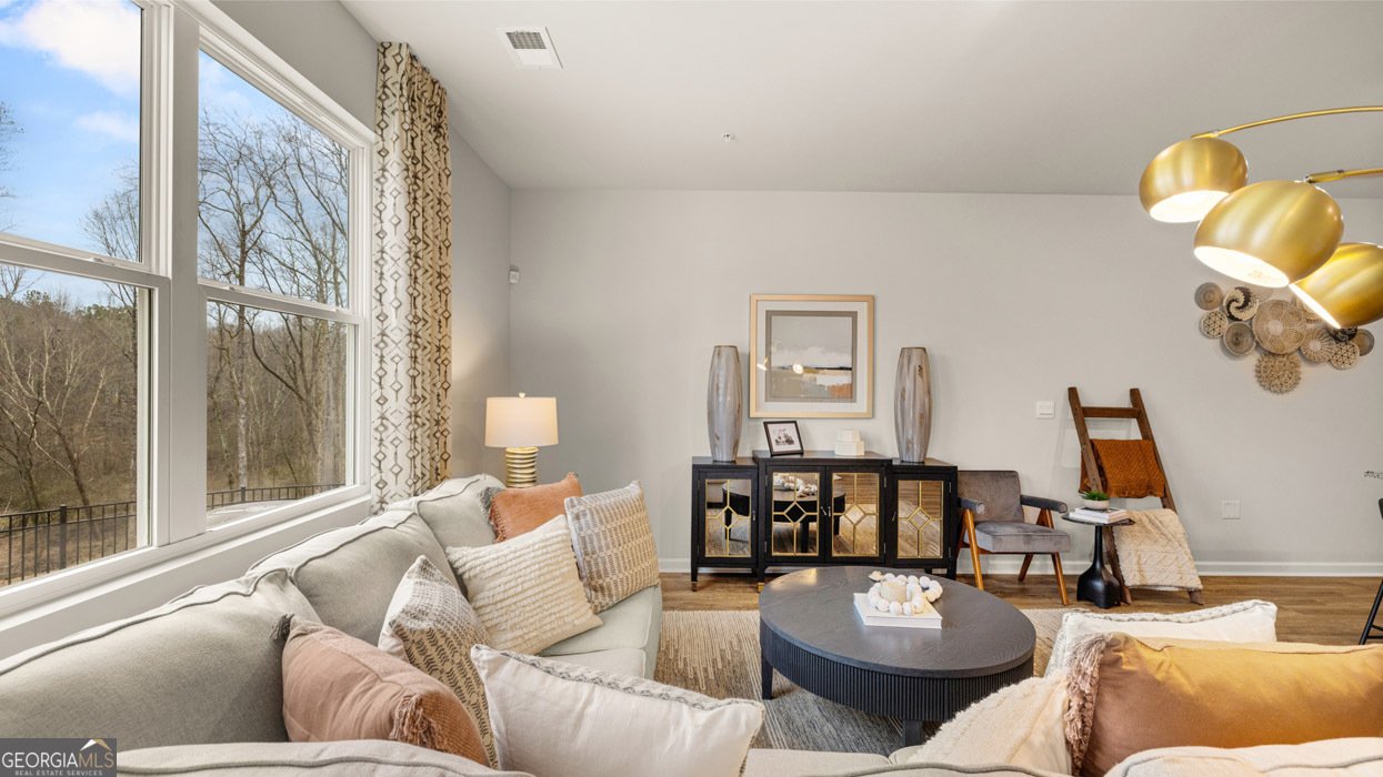 241 Sound Circle Stockbridge - 30