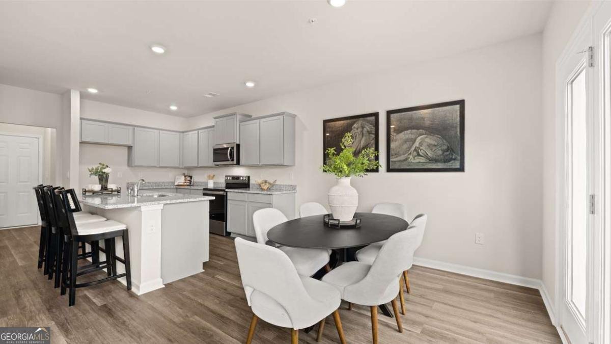 245 Sound Circle Stockbridge - 30