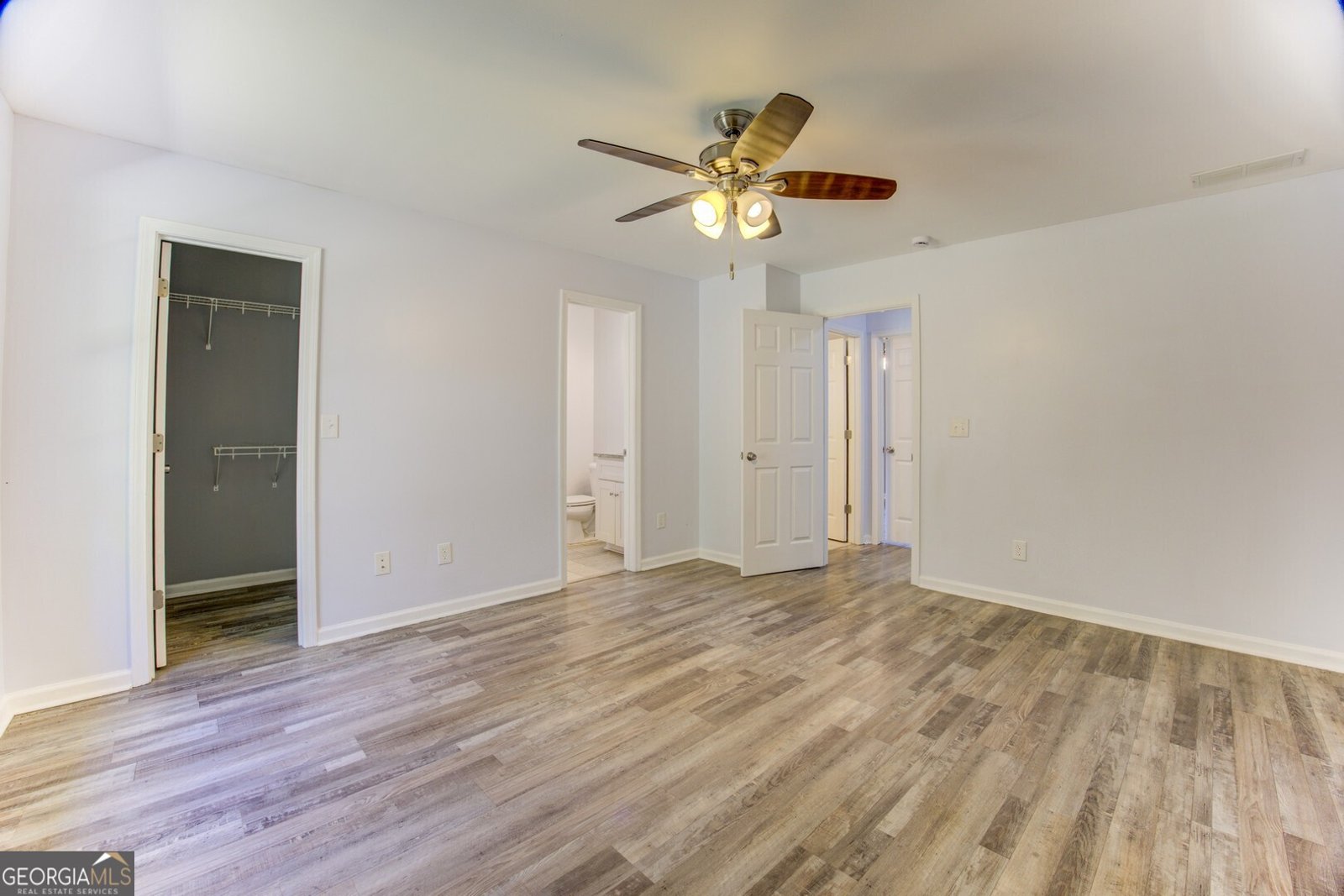 915 Navajo Trail Covington - 27