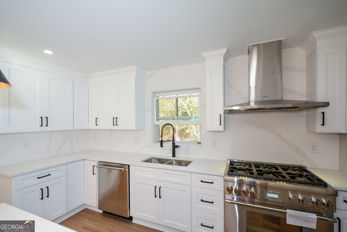 1610 Chateau Drive Atlanta - 10