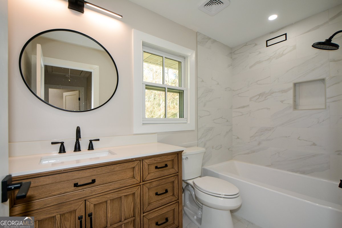 1610 Chateau Drive Atlanta - 27