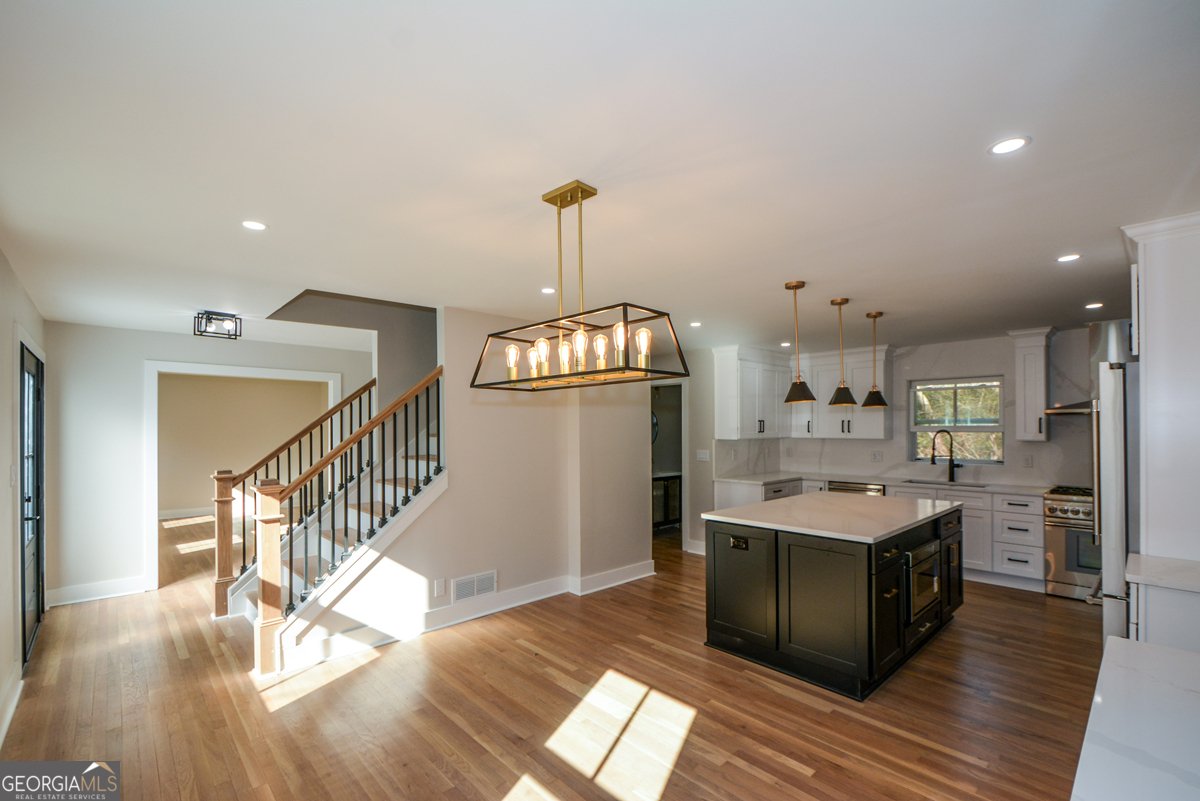 1610 Chateau Drive Atlanta - 5