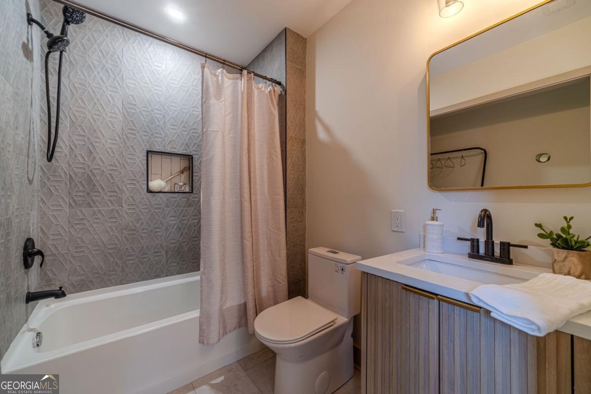 1883 Cambridge Avenue College Park - 17