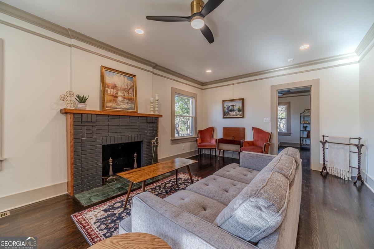 1883 Cambridge Avenue College Park - 29