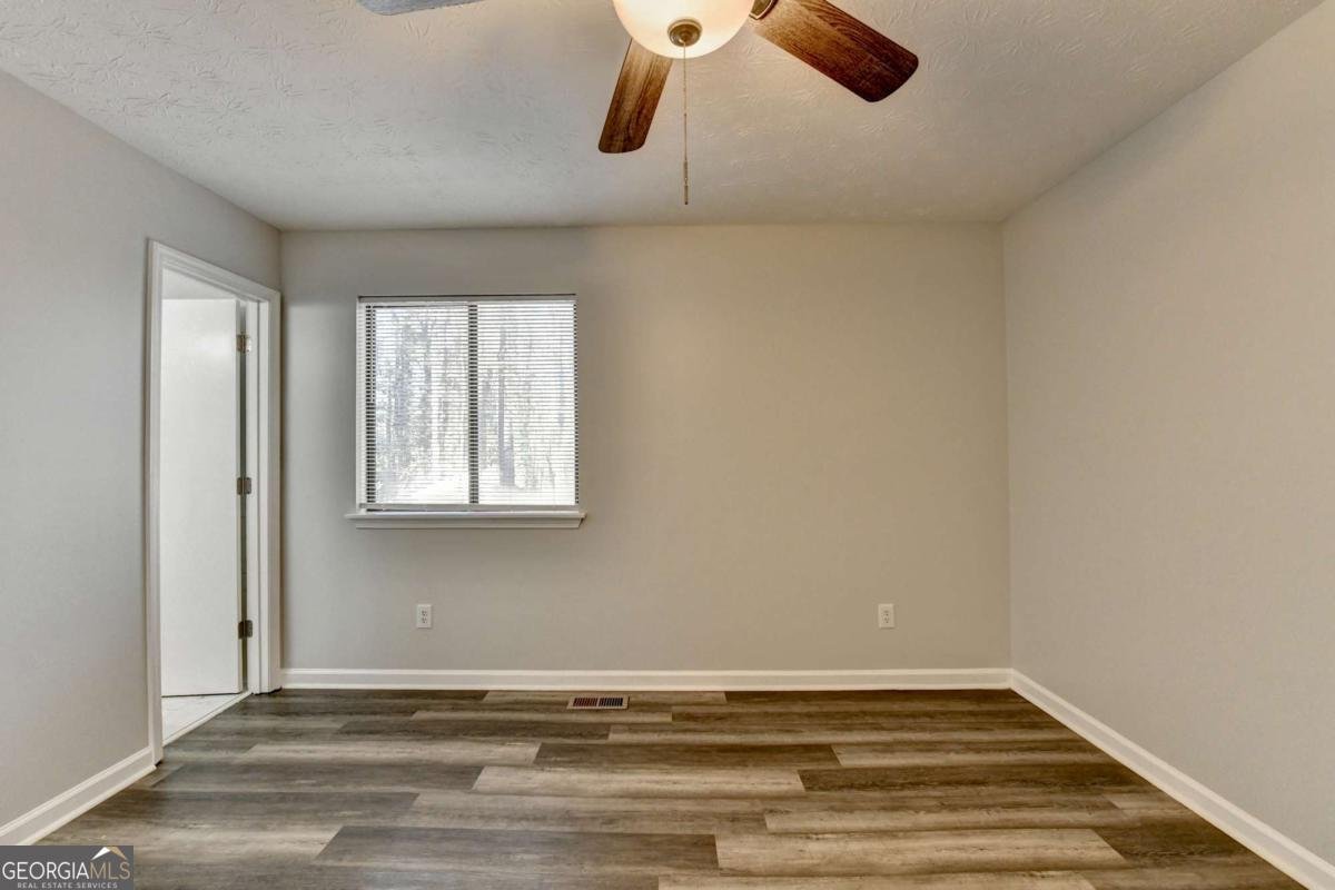 3357 Oak Drive Snellville - 28