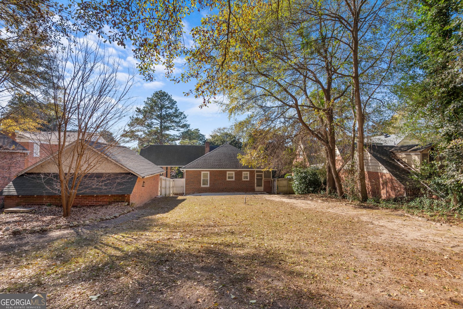 865 Nottingham Drive Macon - 35